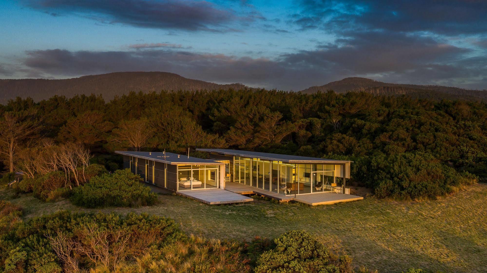 Cloudy Bay Beach House South Bruny Екстериор снимка